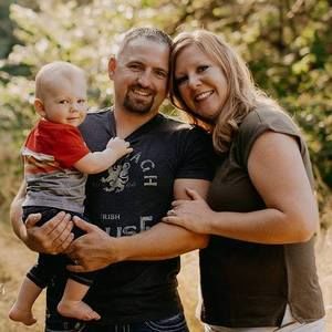 Meet your Posher, Becky